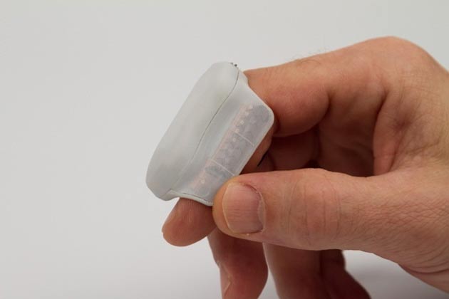 02 Mycestro a Bluetooth enabled 3D mouse